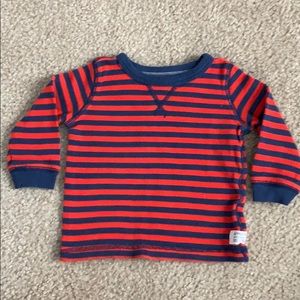Carters thermal red and blue top size 9 mo ♥️💙